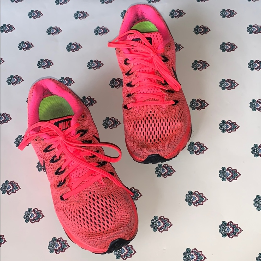 Nike Zoom All Out Sneakers